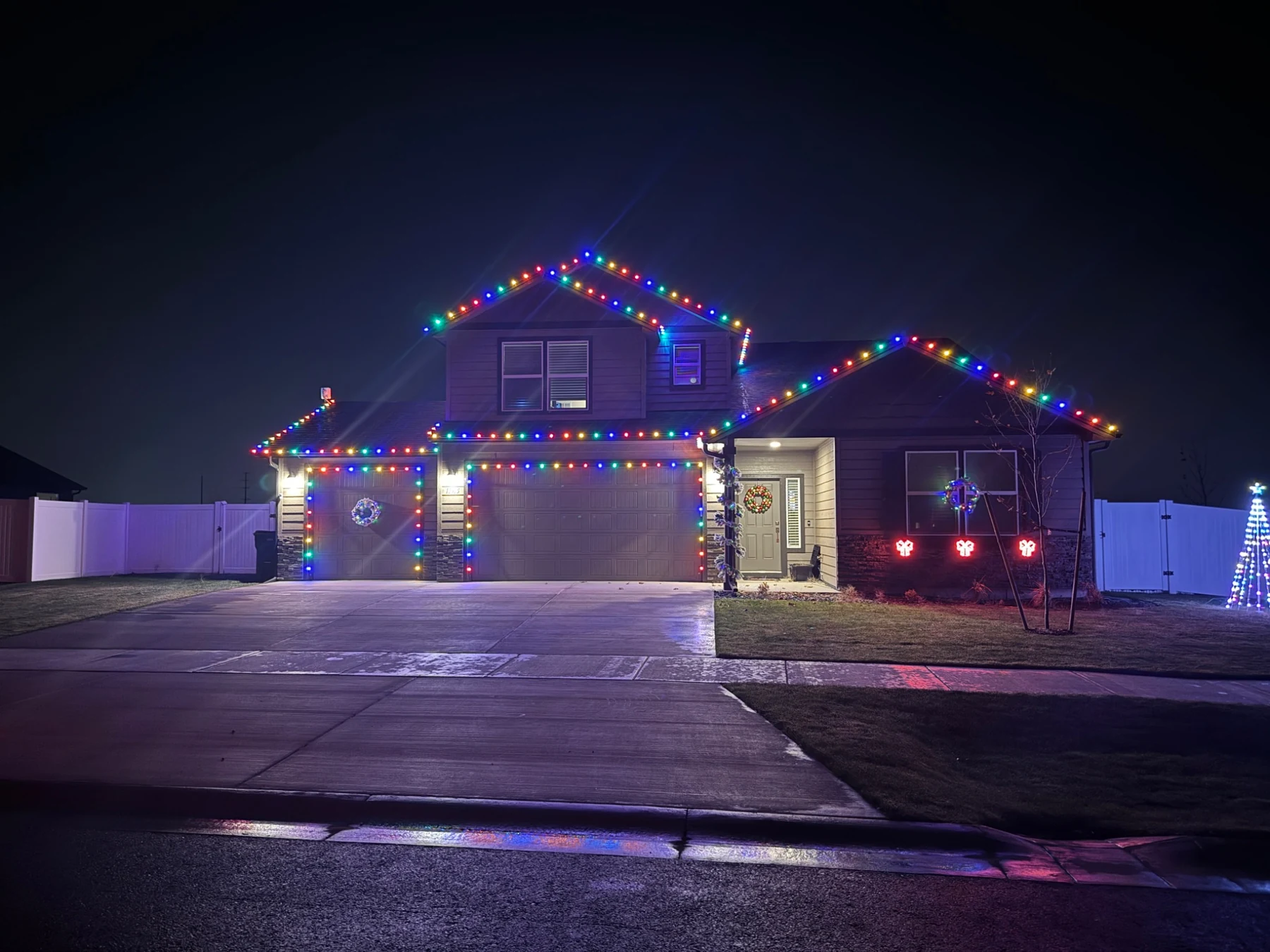 Multicolor Christmas light installation